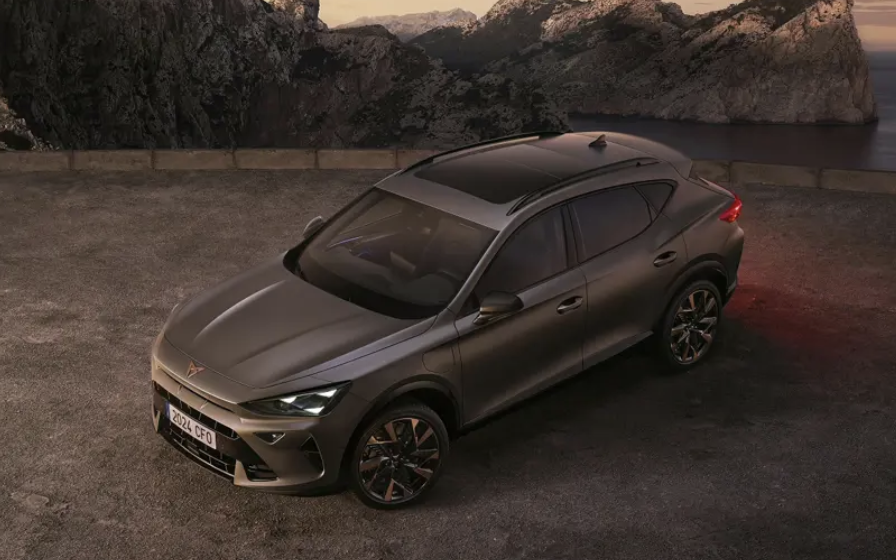 CUPRA FORMENTOR 1.5 eHybrid 272 VZ1 5dr DSG